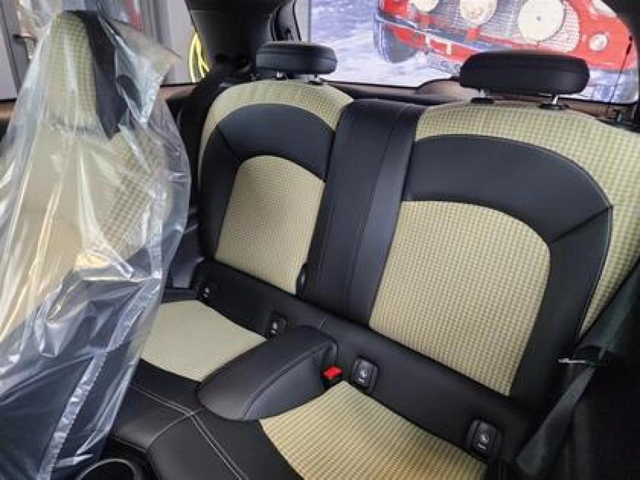 2024 MINI Cooper SE 3 Door Image principale