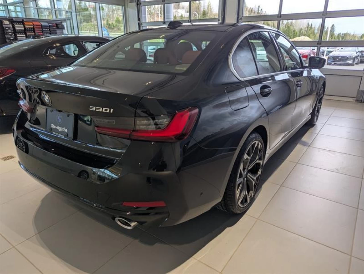 2025 BMW 330I xDrive Sedan Main Image