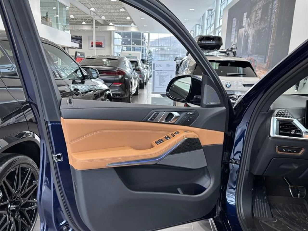 2026 BMW X7 xDrive40i Main Image