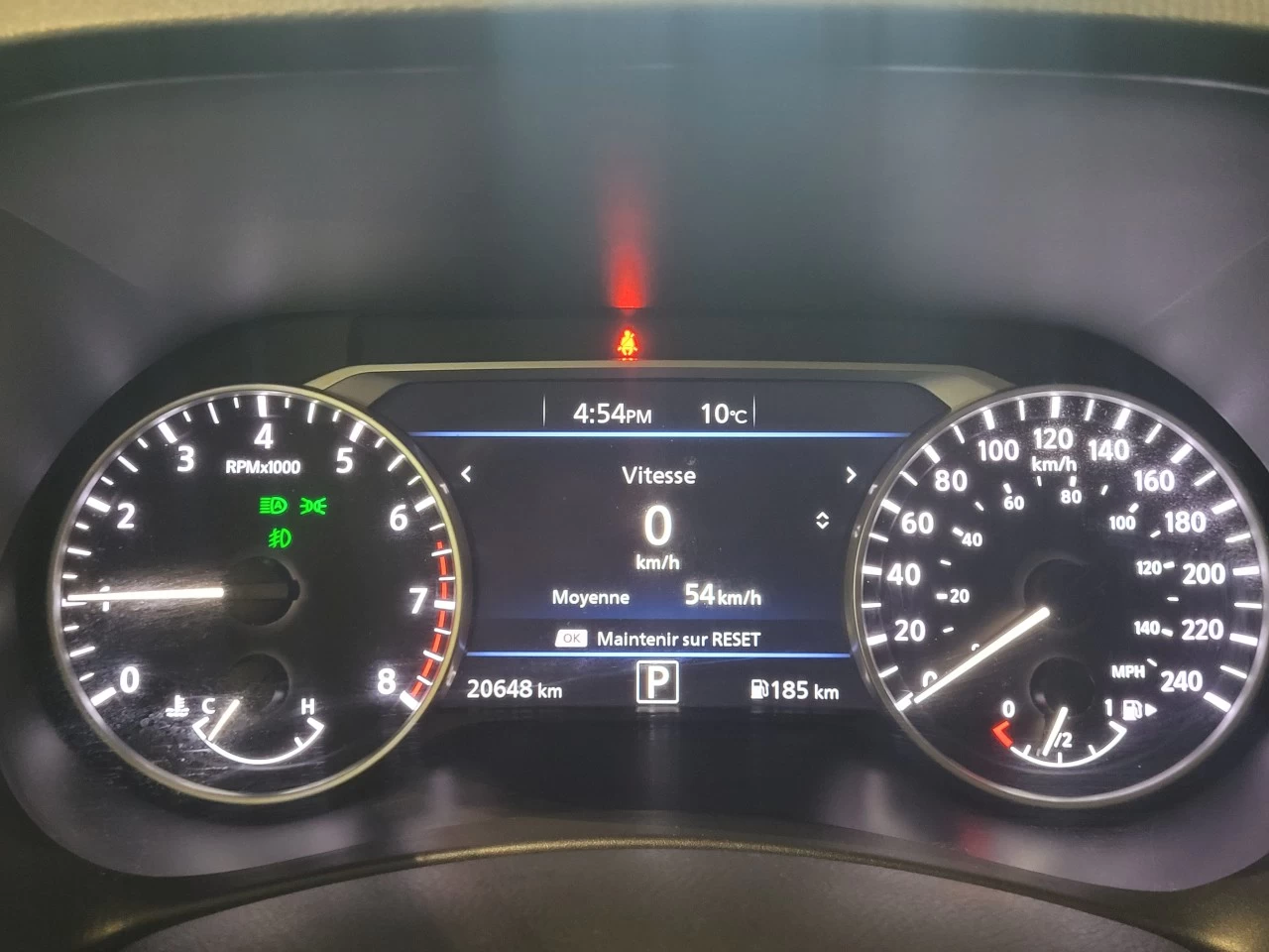 2022 Nissan Sentra SR Main Image