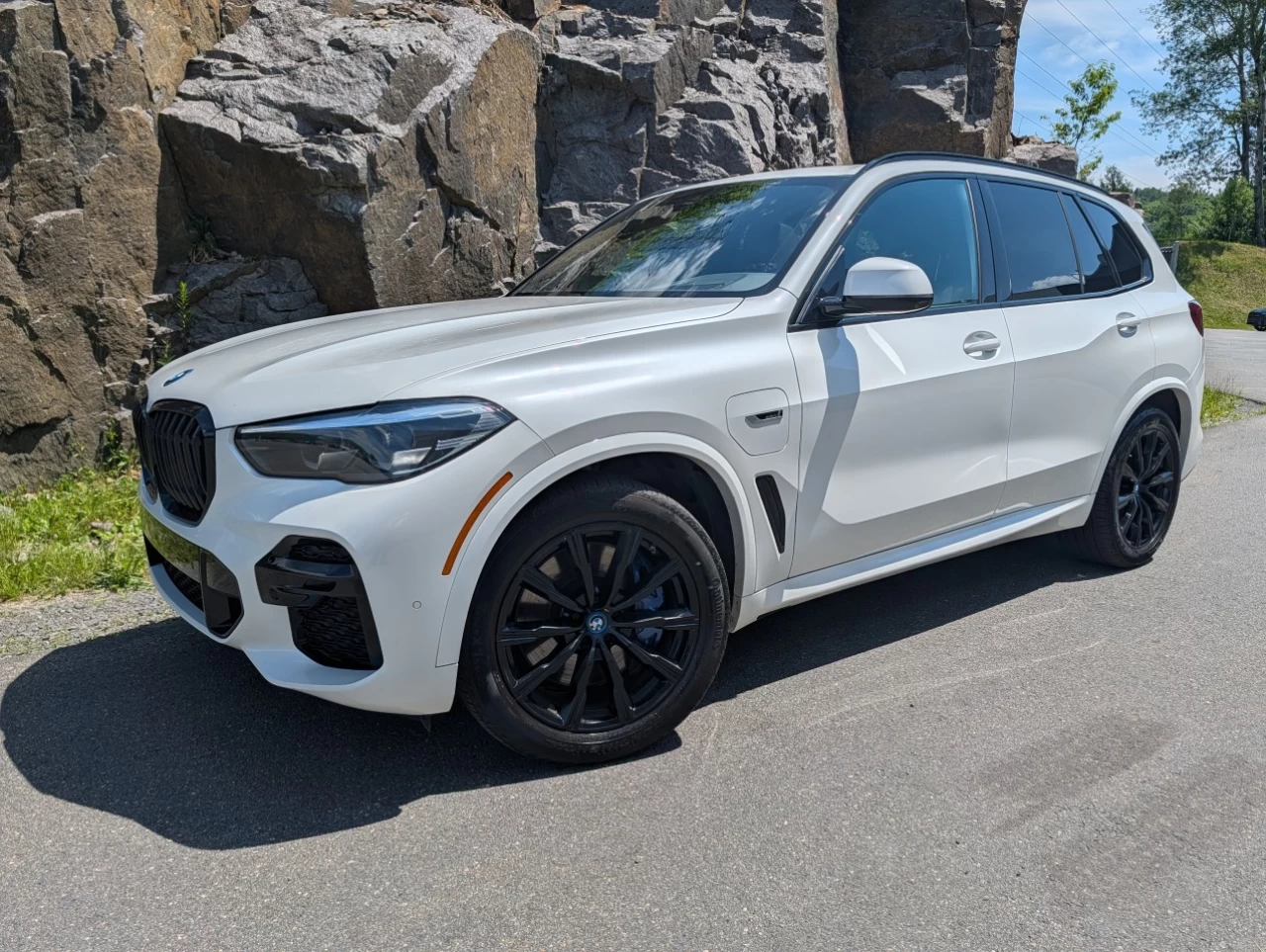 2023 BMW X5 X5 xDrive45e Main Image