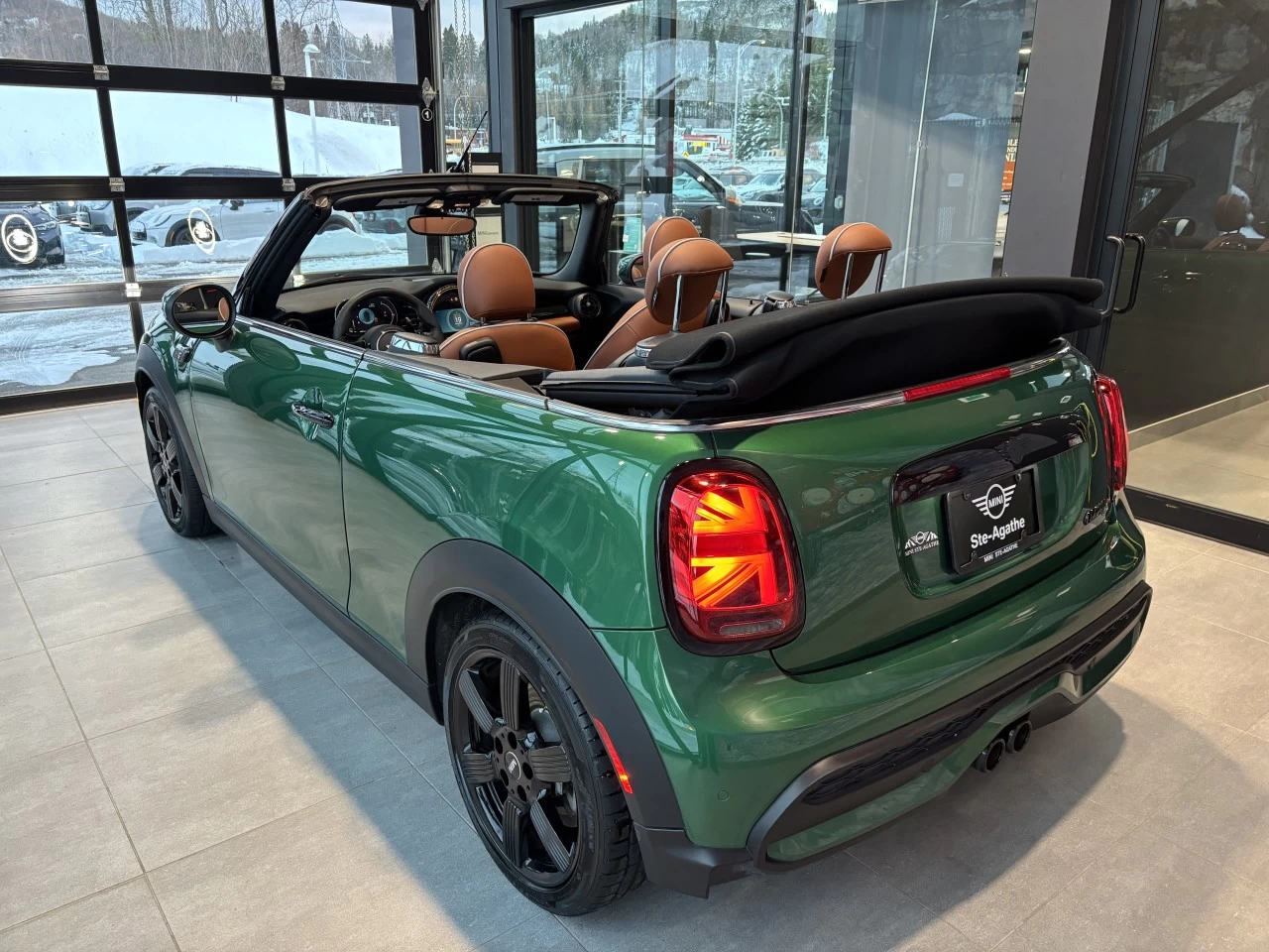 2024 Mini Cooper Cooper S Convertible Image principale