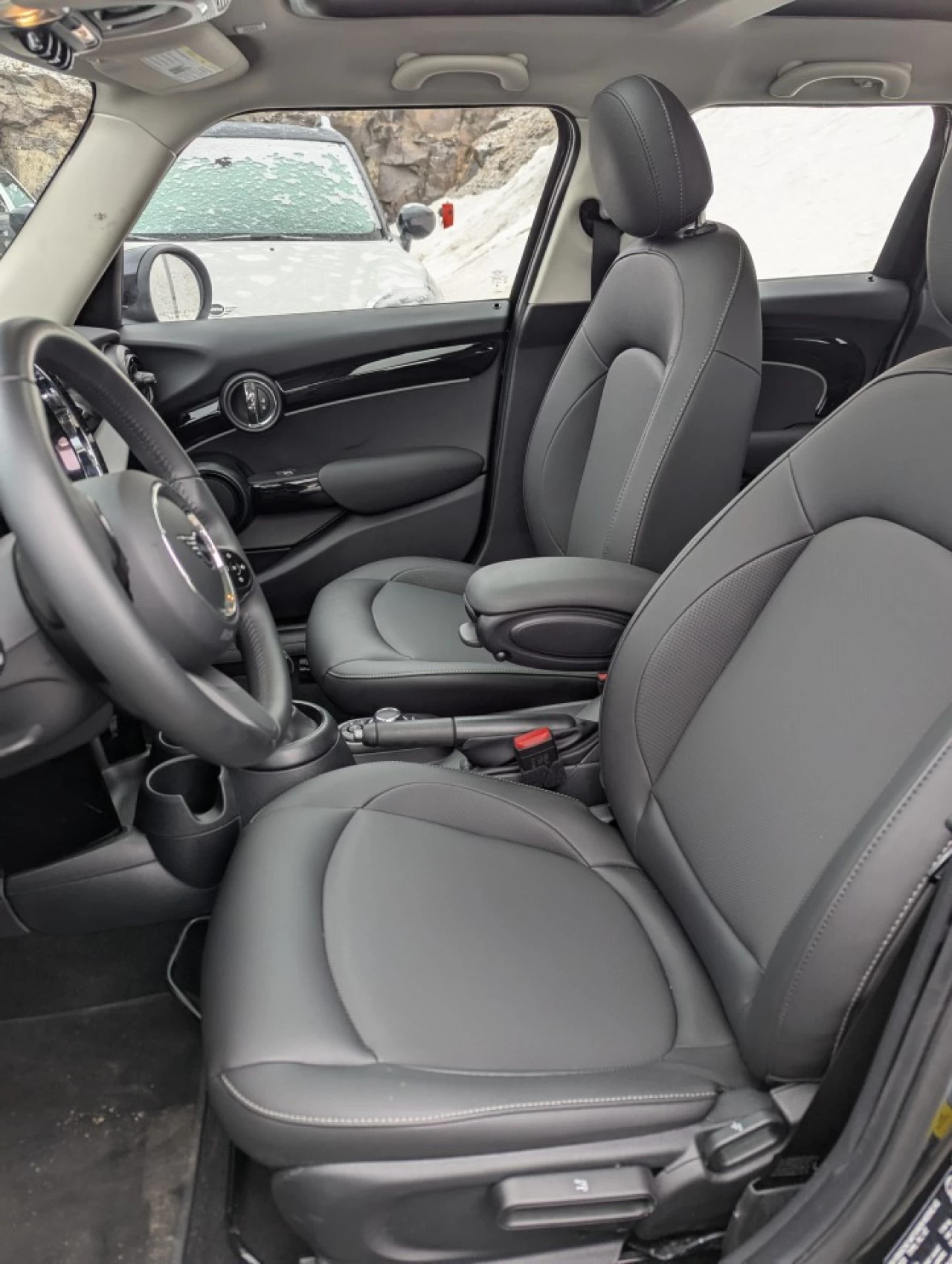 2024 Mini Cooper Cooper Main Image
