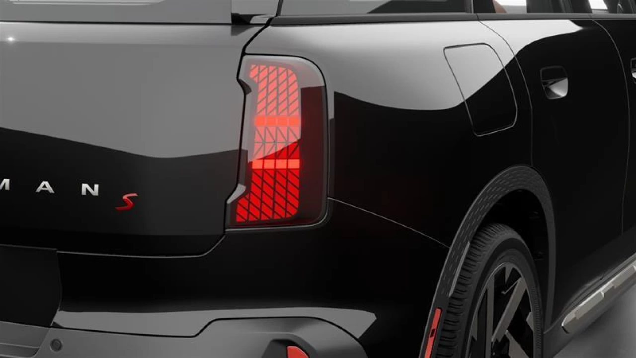2026 MINI Countryman Cooper S ALL4 Main Image