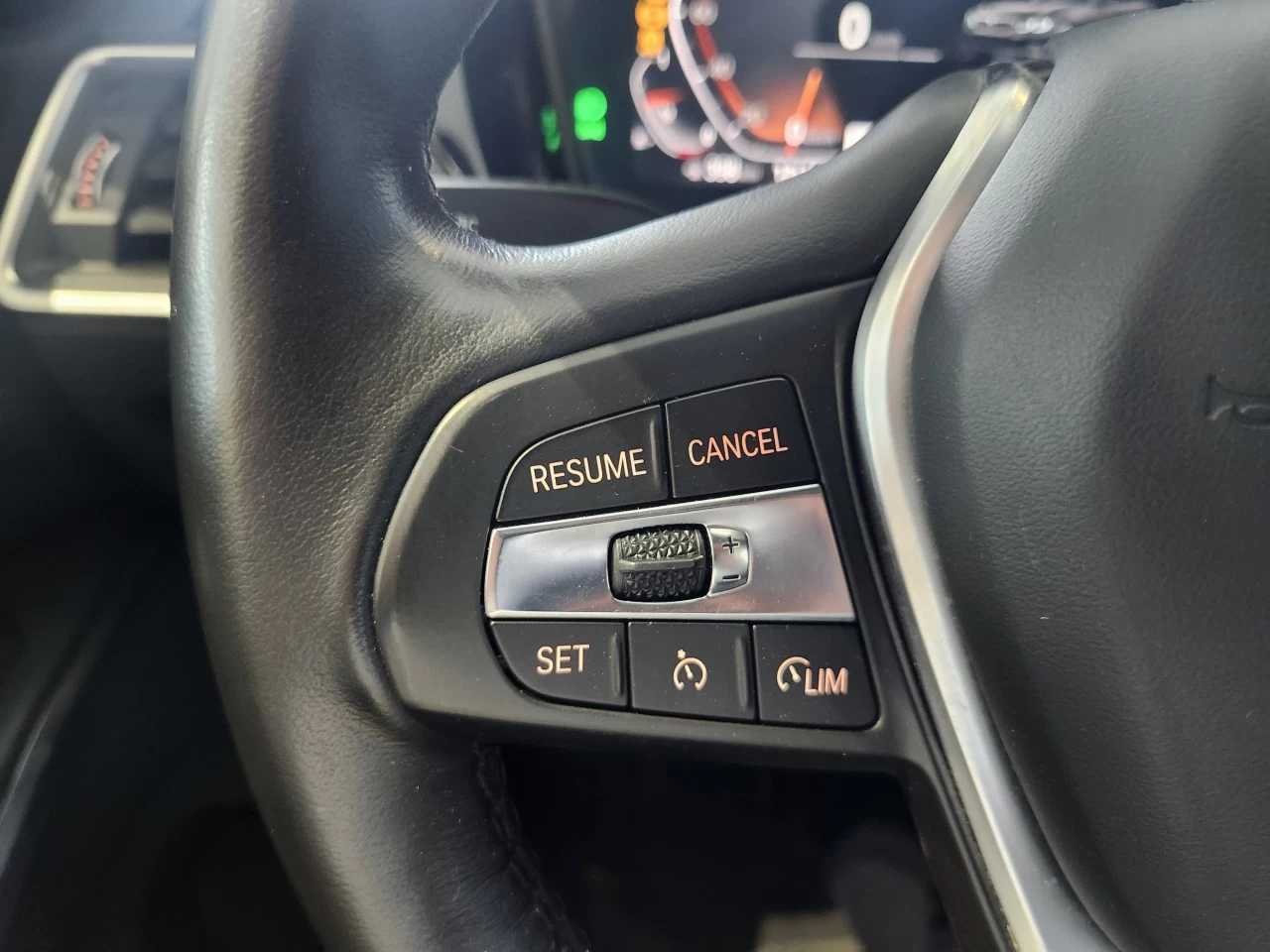 2022 BMW 3 Series 330i xDrive Main Image