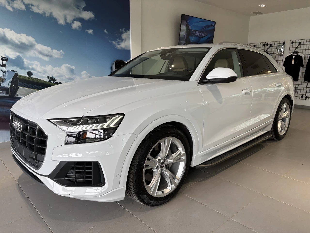 2019 Audi Q8 Technik Image principale