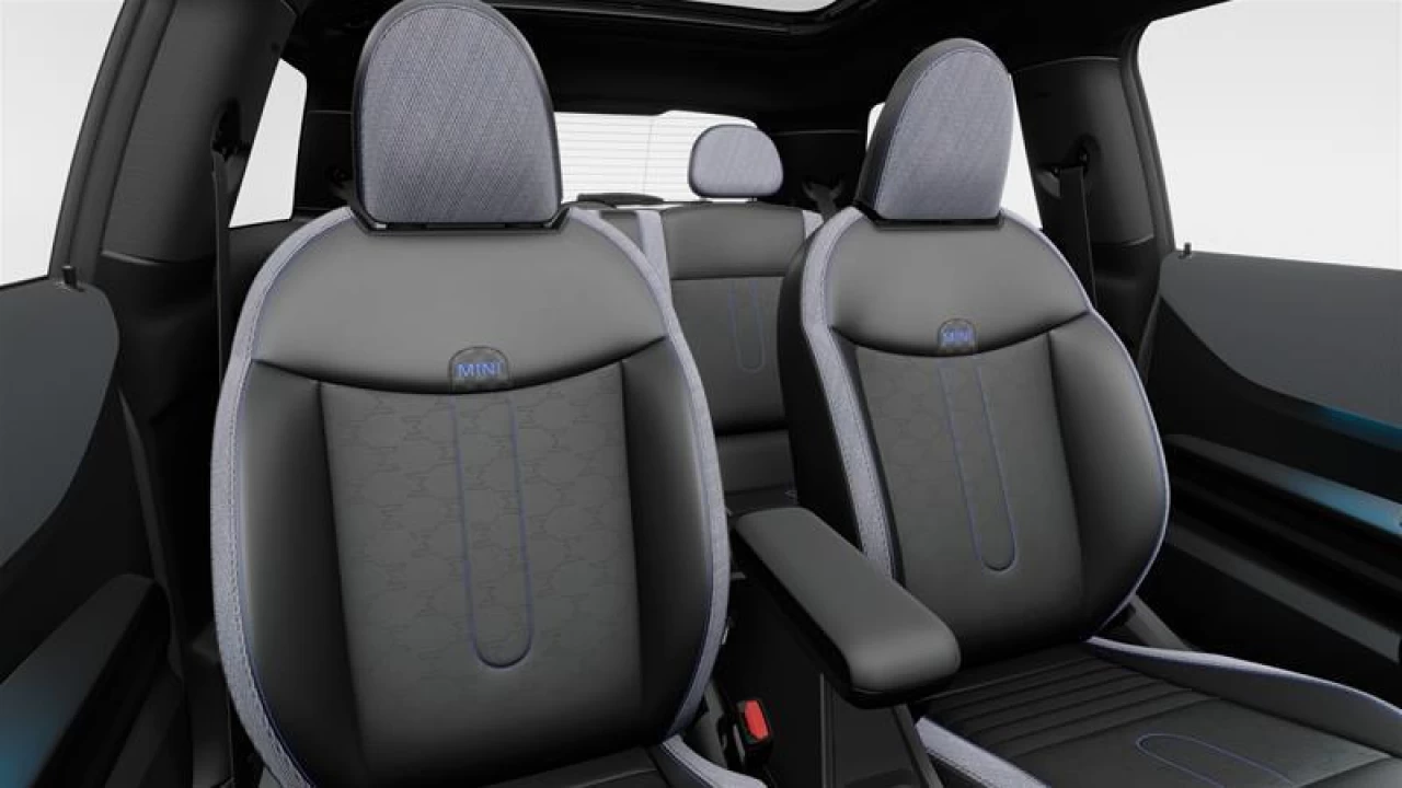 2026 MINI COOPER C 3 Door Main Image