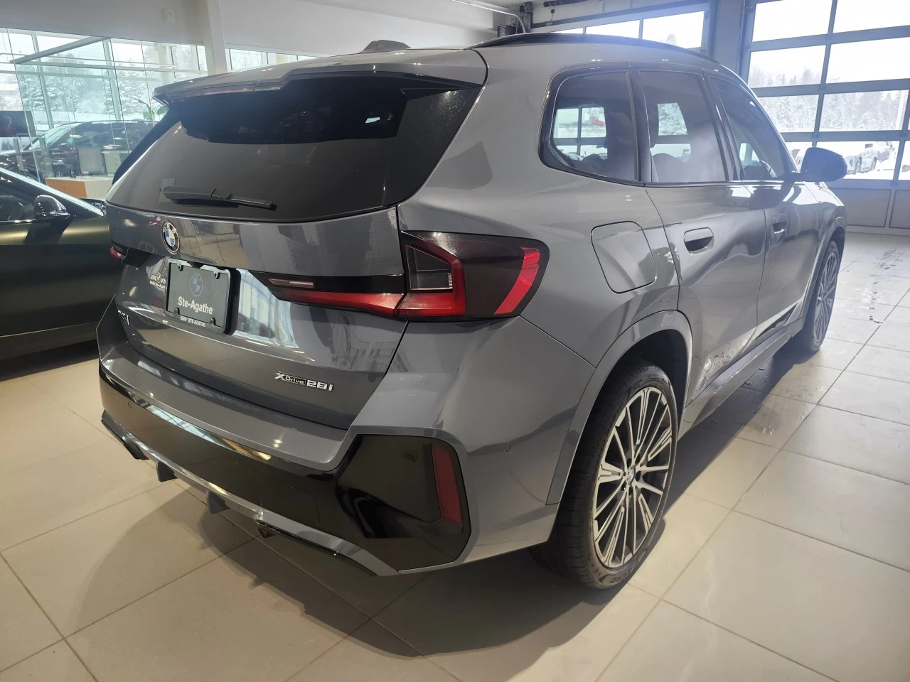 2023 BMW X1 xDrive28i Image principale