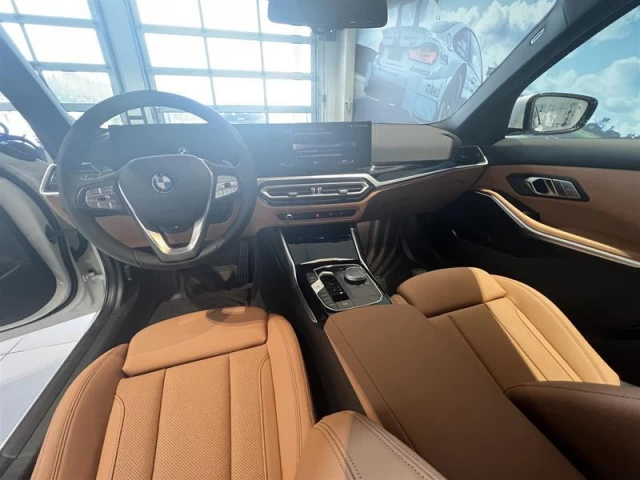BMW 330I xDrive Sedan 2024