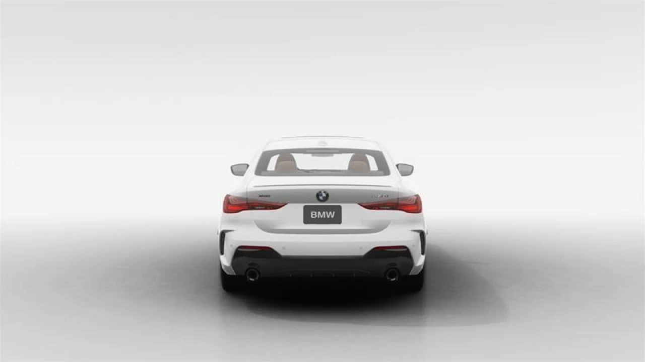 2026 BMW 4 Series xDrive Coupe Main Image