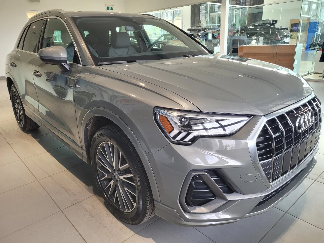 2020 Audi Q3 Progressiv Main Image