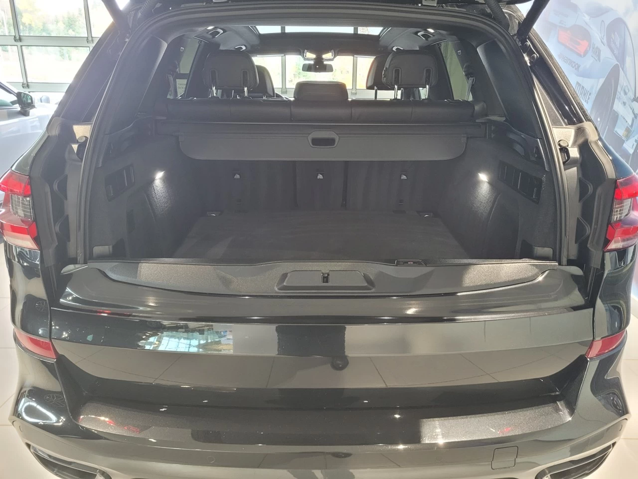 2021 BMW X5 M50i Image principale