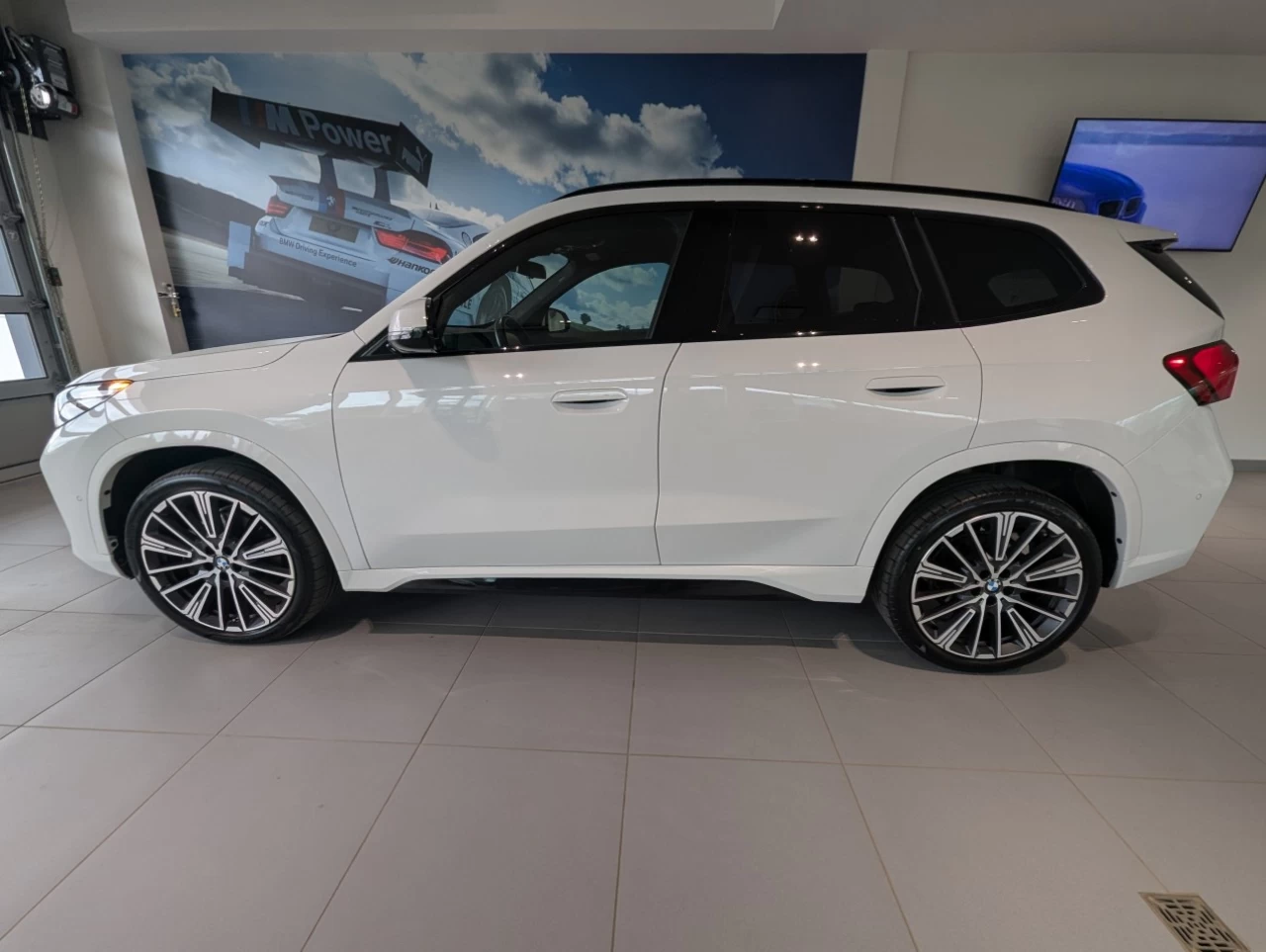 2023 BMW X1 xDrive28i Image principale