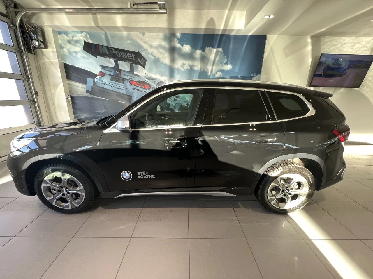 2023 BMW X1 xDrive28i Main Image