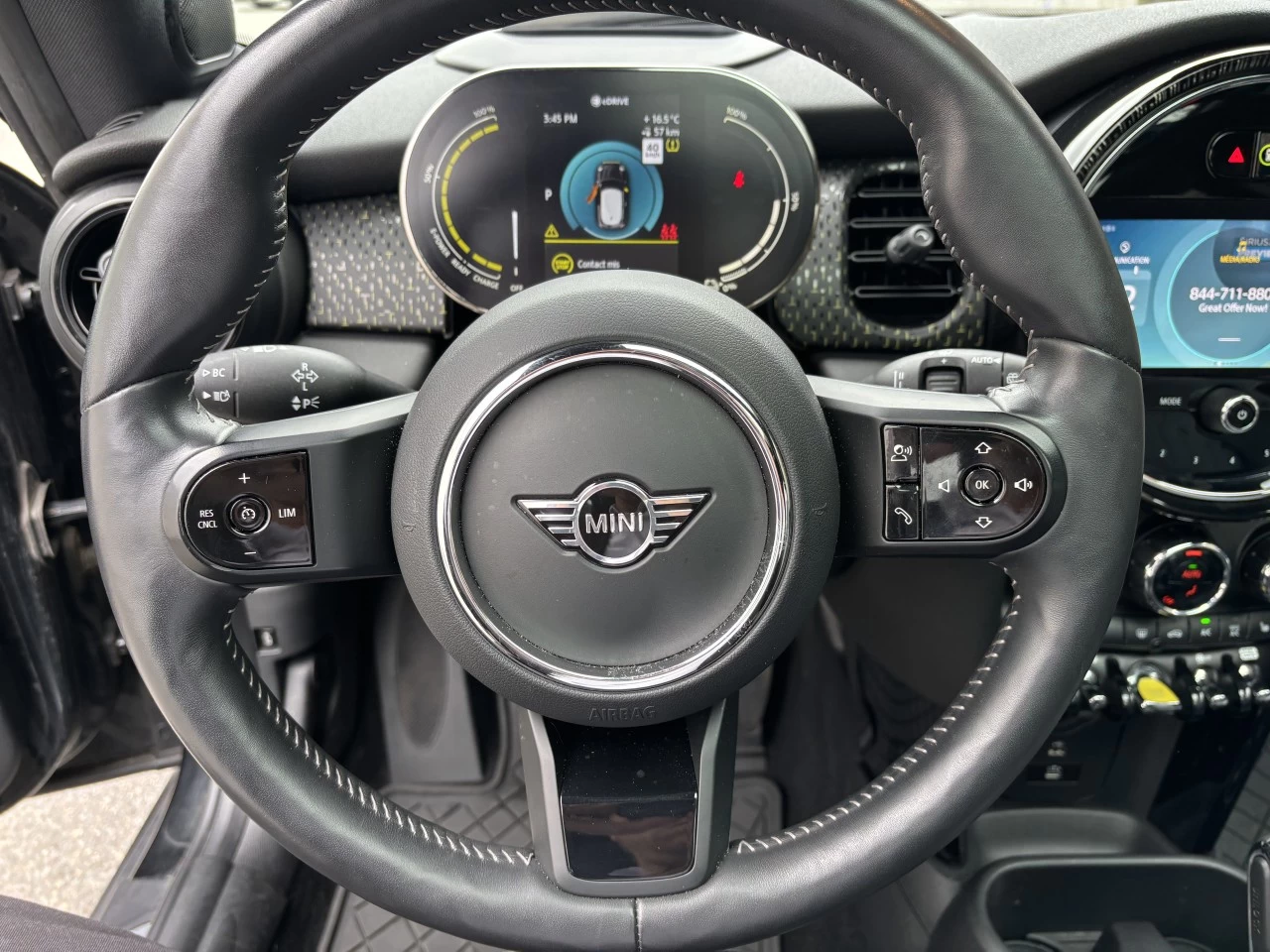 2023 Mini Cooper Cooper SE Main Image
