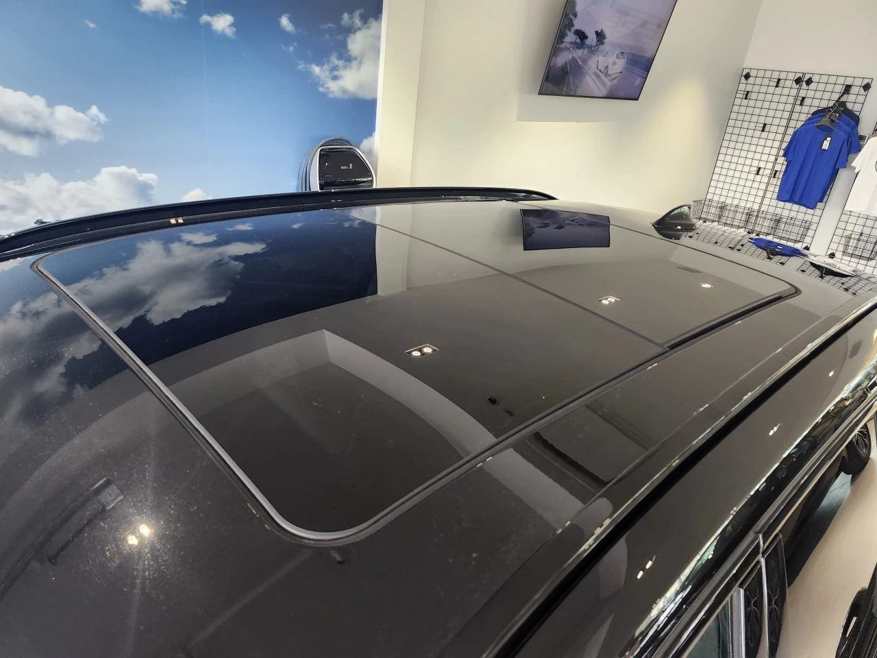 2021 BMW X1 xDrive28i Main Image