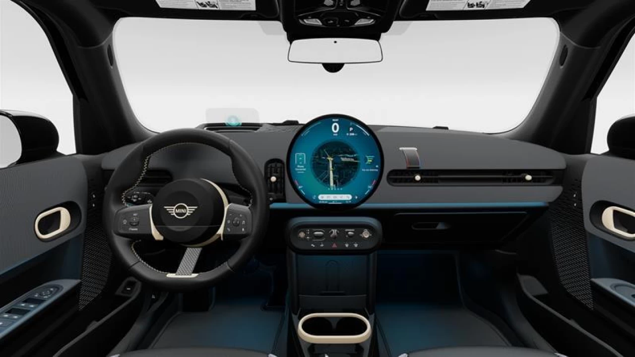 2026 MINI 5 Door Cooper C FWD Image principale