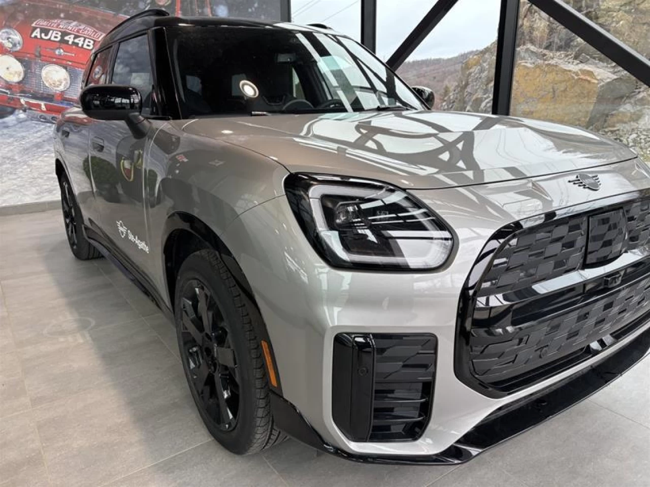 2026 MINI Countryman SE ALL4 Main Image