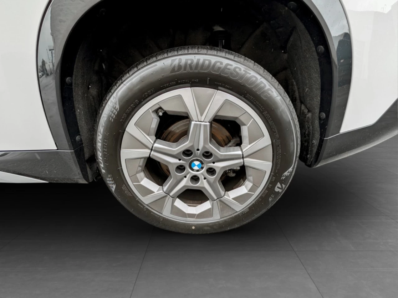 2025 BMW X1 xDrive28i Image principale