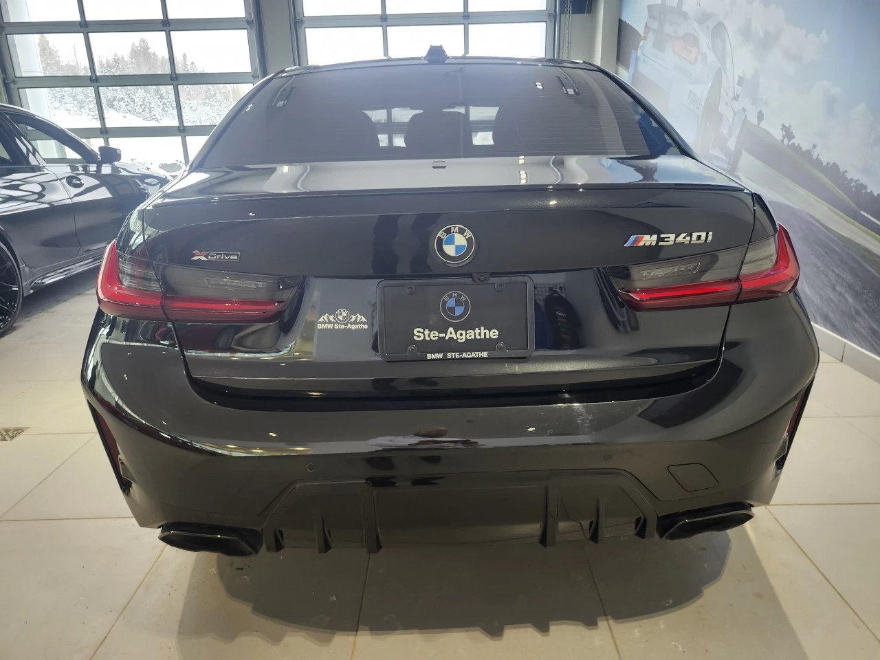 2024 BMW 3 Series M340i xDrive Image principale