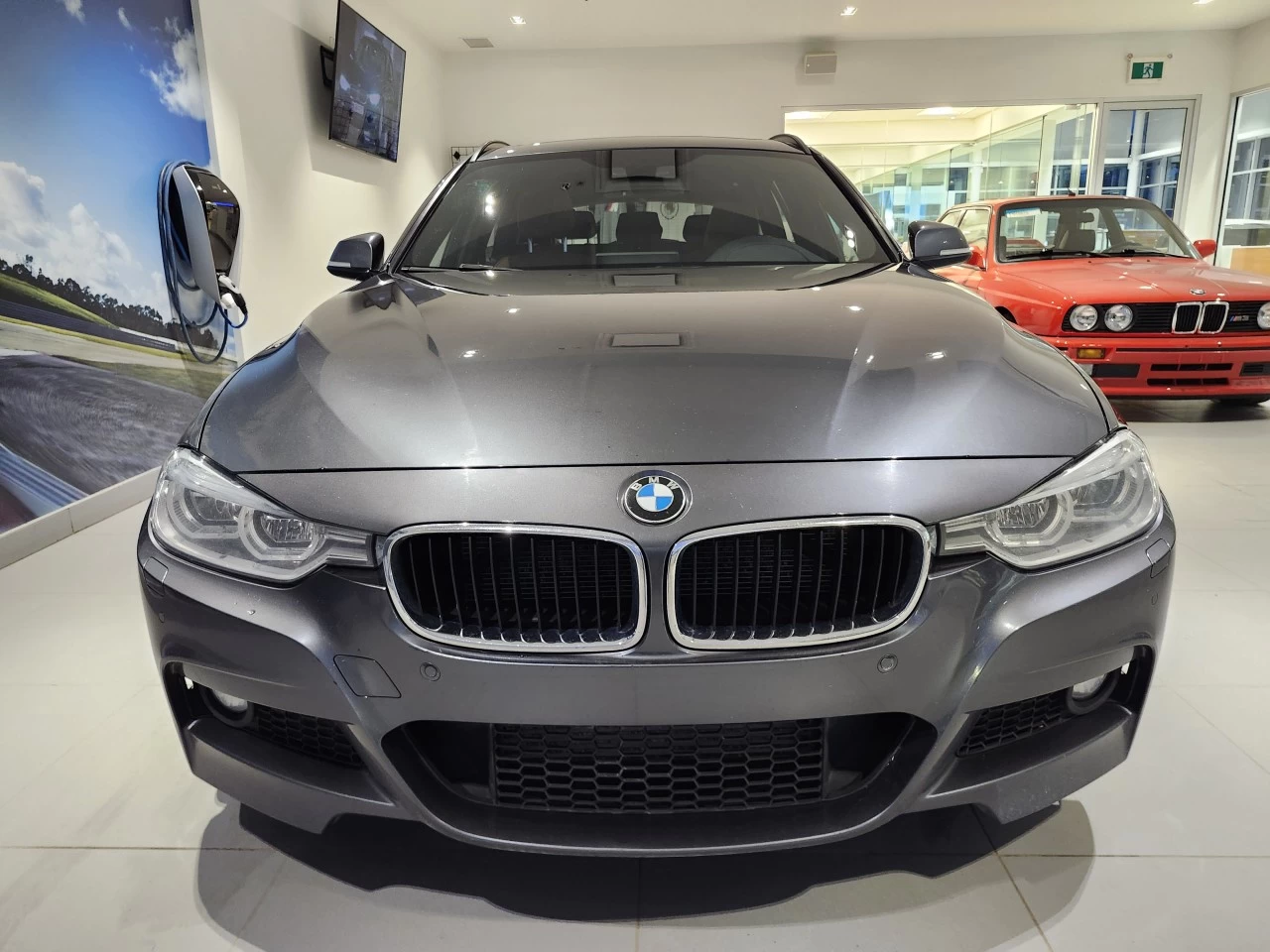 2017 BMW 3 Series 328d xDrive Main Image