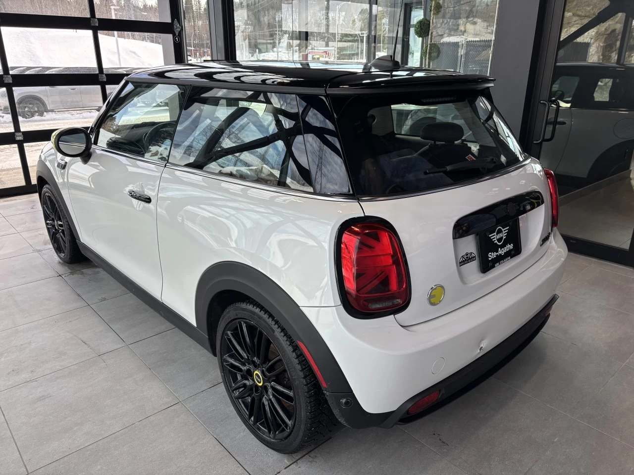 2023 Mini Cooper Cooper SE Image principale
