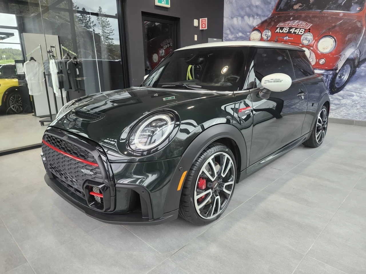 2024 Mini Cooper John Cooper Works Image principale