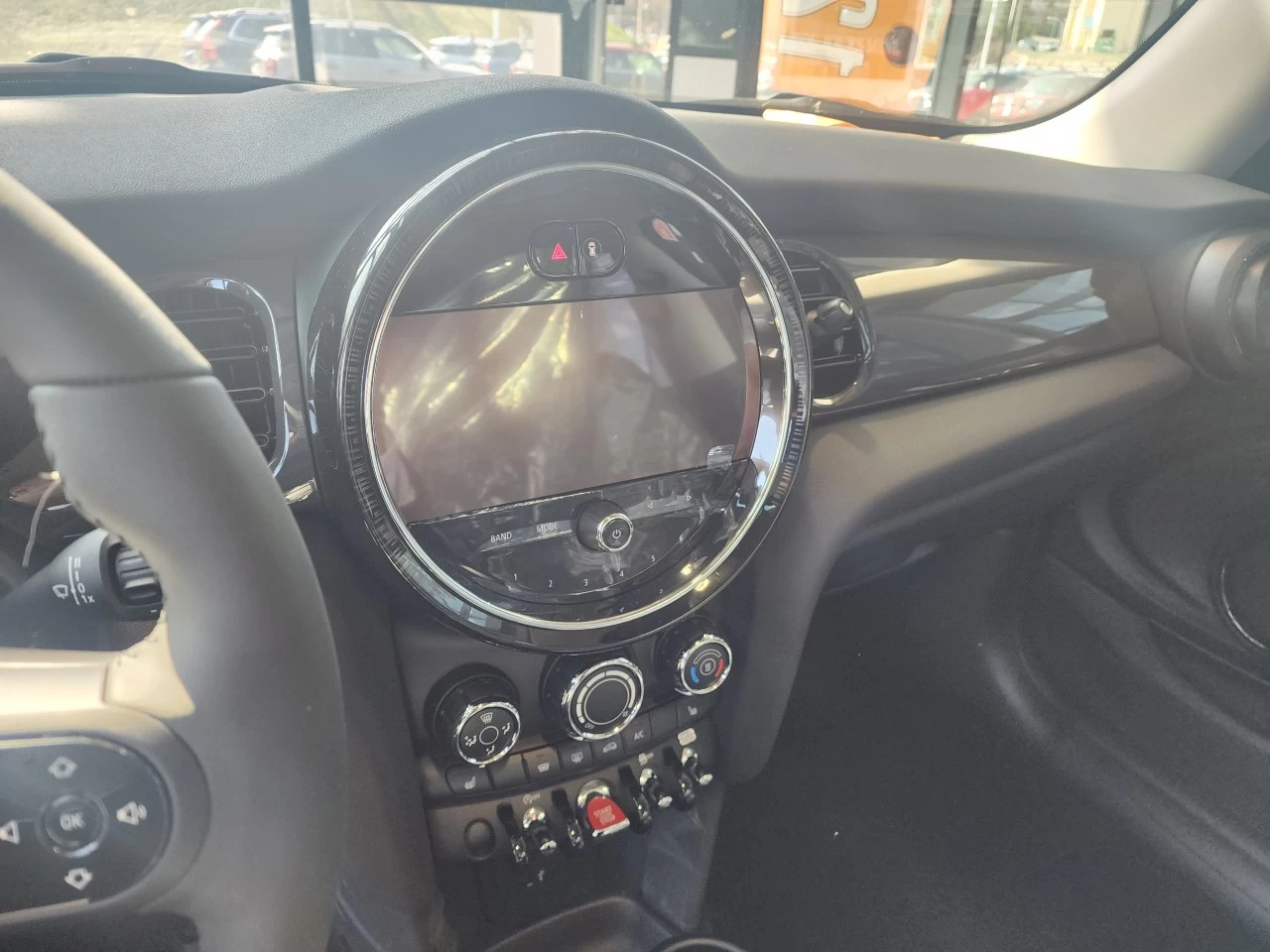 2024 MINI Cooper 3 Door Image principale