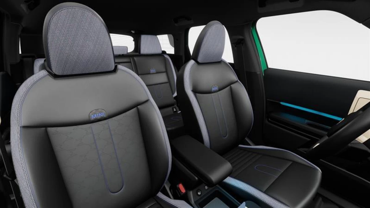 2026 MINI Countryman Cooper S ALL4 Main Image