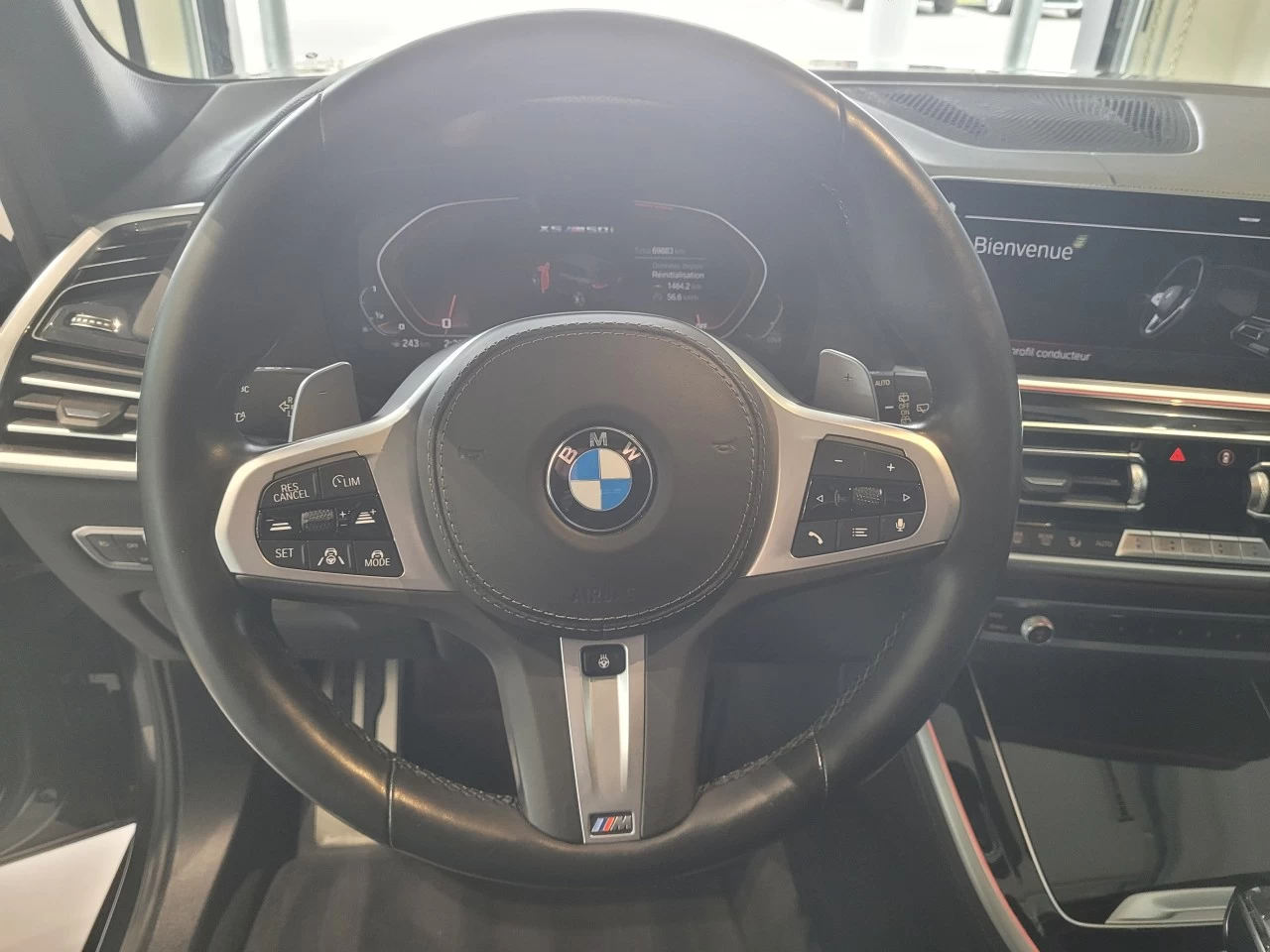 2021 BMW X5 M50i Image principale