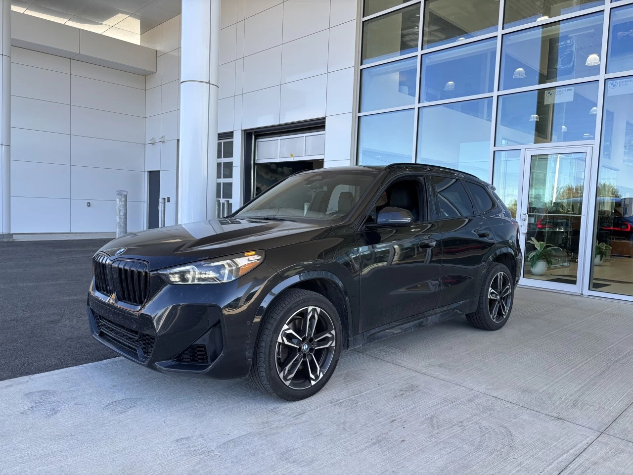 2024 BMW X1 xDrive28i https://www.bmwsteagathe.com/resize/b990ff35b810a3abc0cc817b2ca24889-1