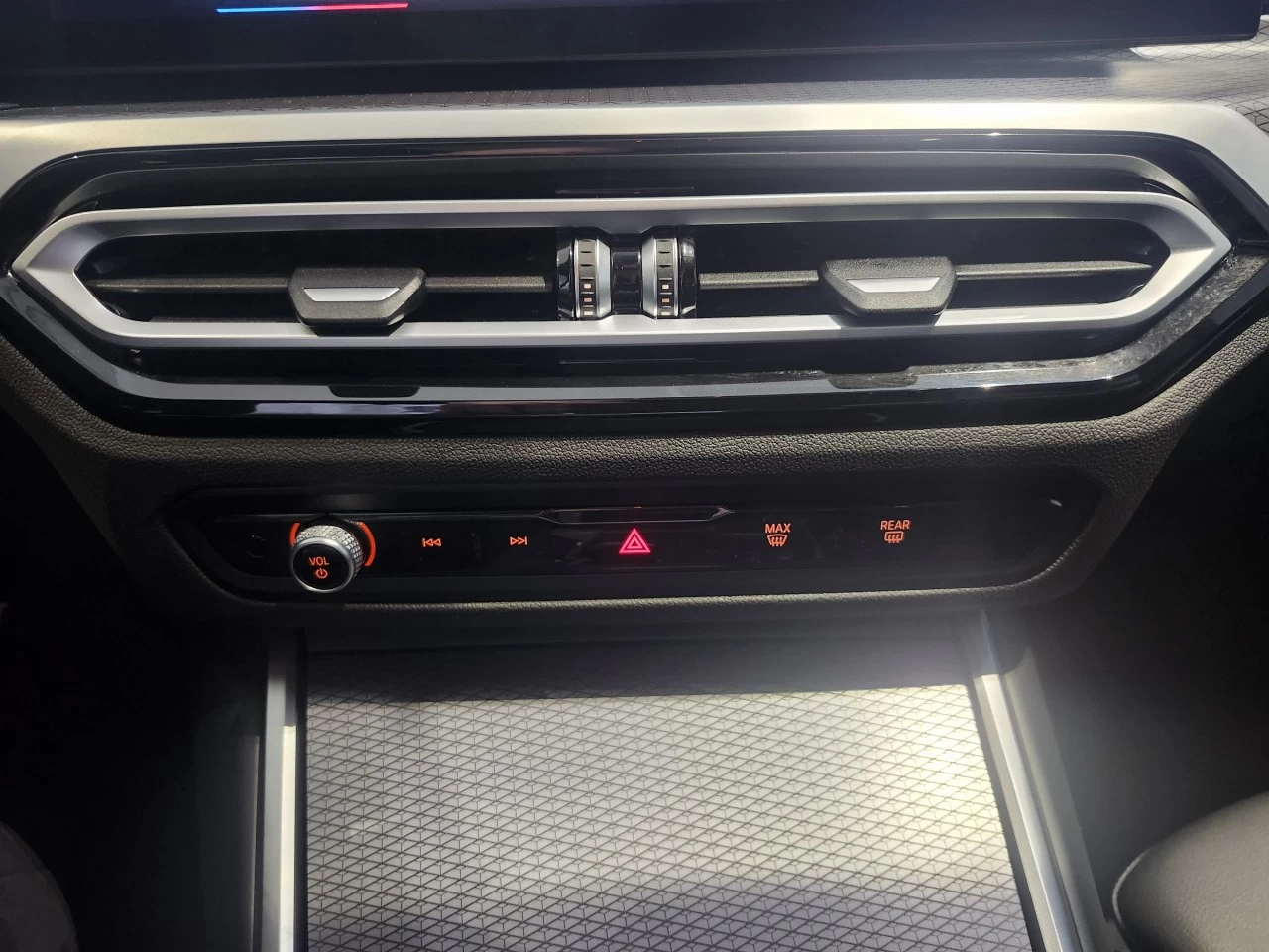 2024 BMW 3 series M340i xDrive Main Image