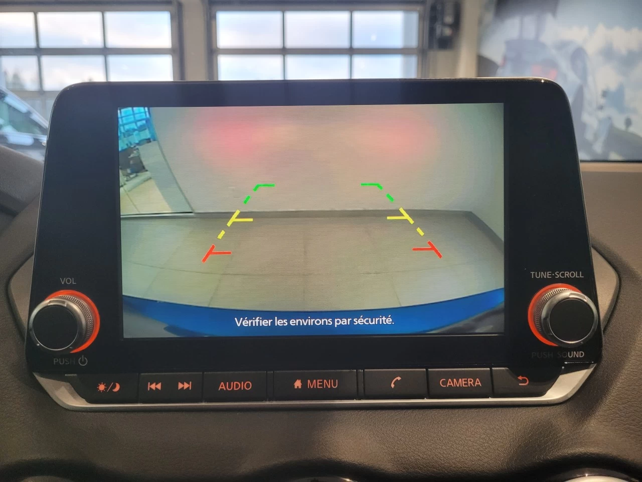 2022 Nissan Sentra SR Main Image
