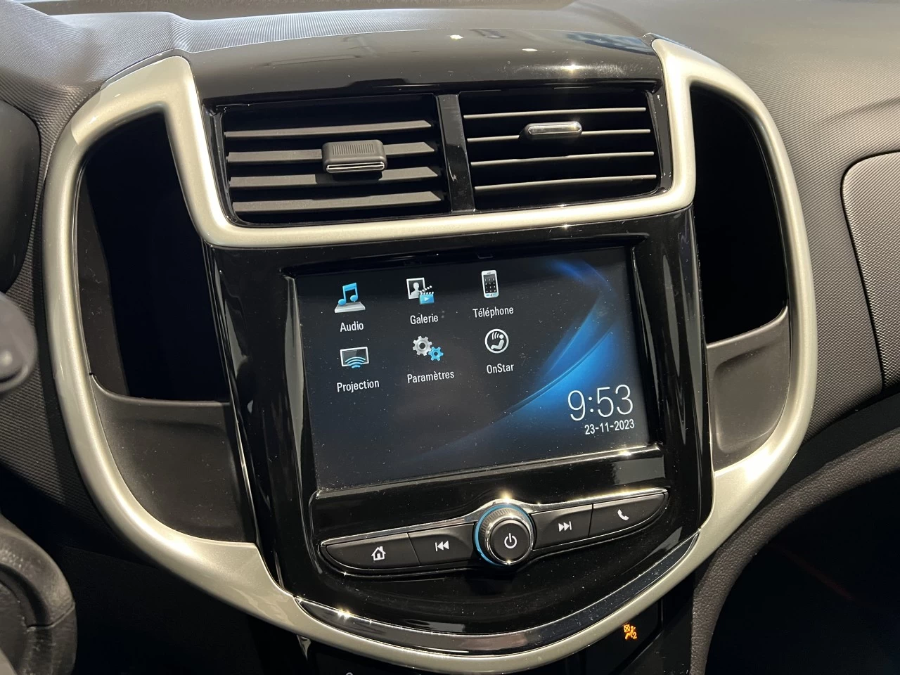 2017 Chevrolet Sonic LT Main Image