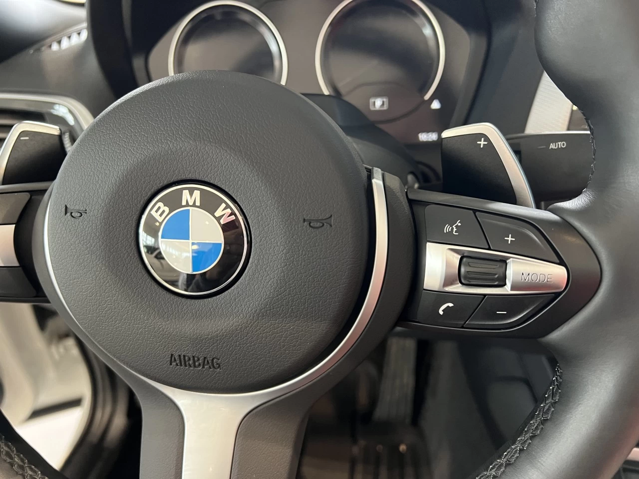 2021 BMW 230i xDrive 230i xDrive Cabriolet Image principale