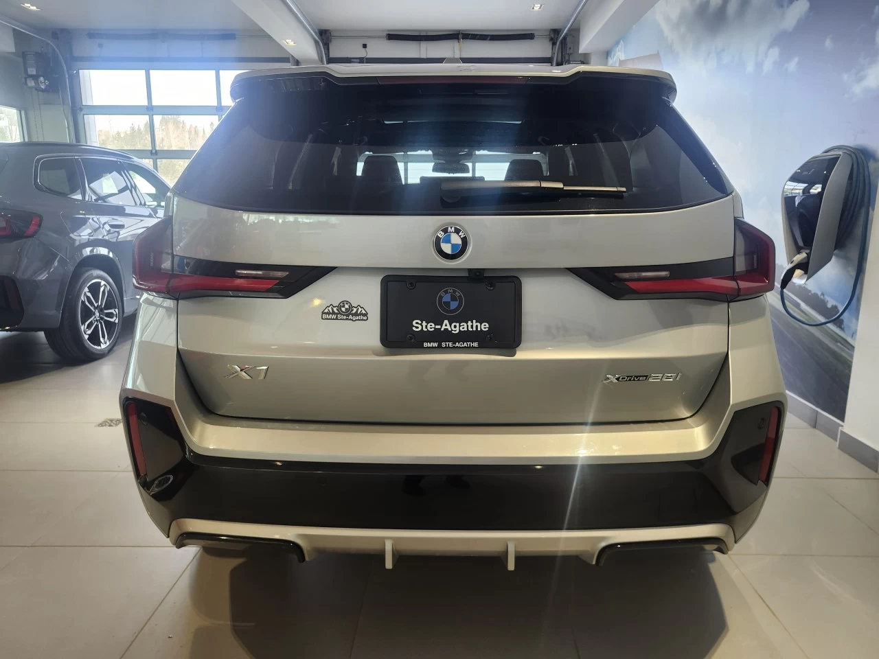 2023 BMW X1 xDrive28i Main Image