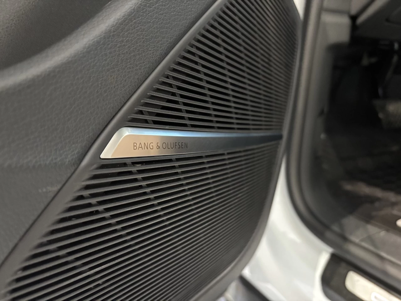 2019 Audi Q8 Technik Image principale