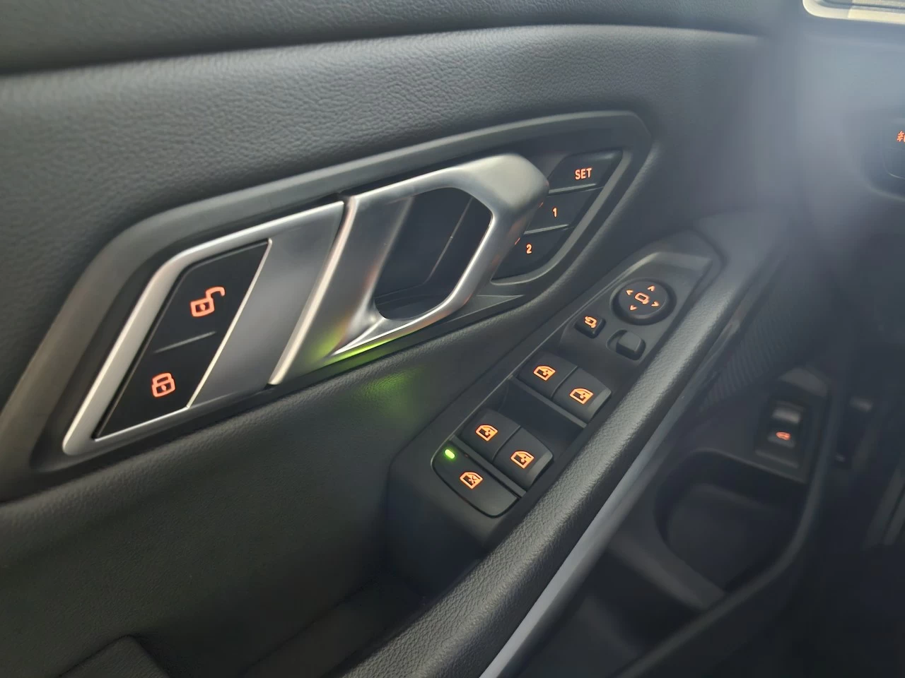 2022 BMW 3 Series 330i xDrive Main Image