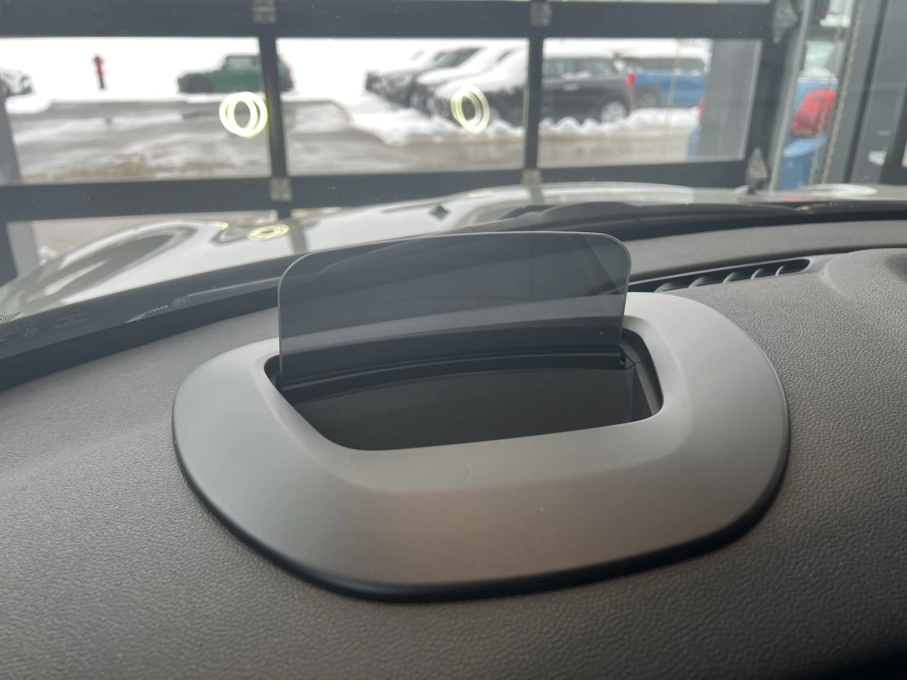 2023 Mini Cooper Cooper SE https://www.bmwsteagathe.com/resize/b990ff35b810a3abc0cc817b2ca24889-1