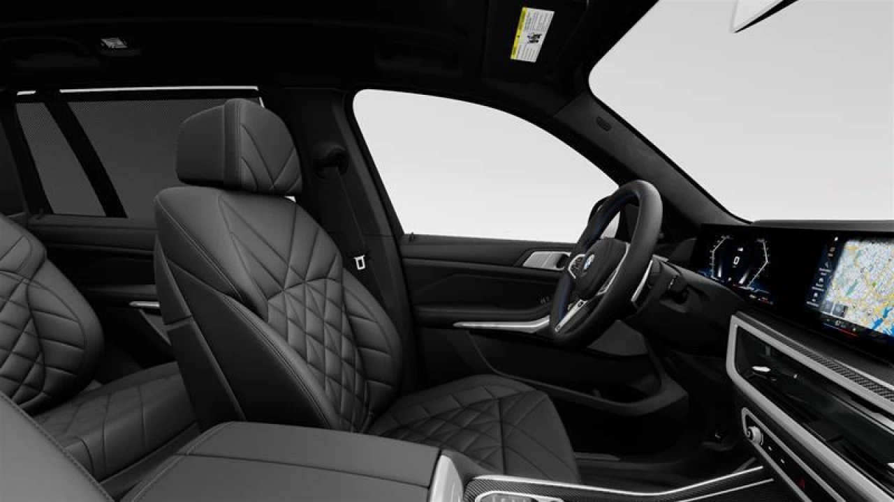 2026 BMW X7 M60i xDrive Main Image