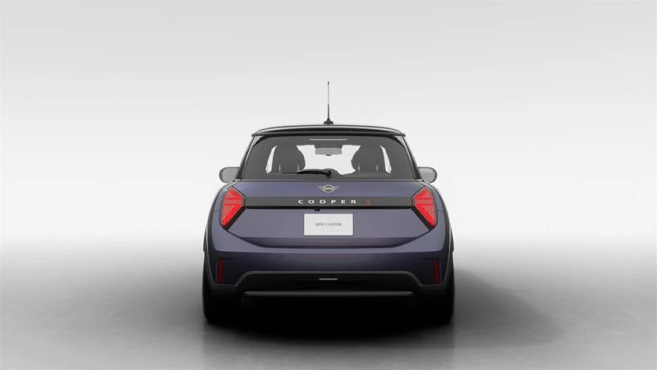 2026 MINI 3 Door Cooper S FWD Image principale