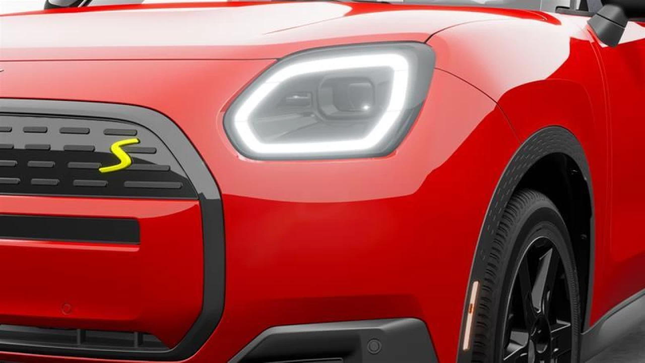 2027 MINI Countryman SE ALL4 Image principale