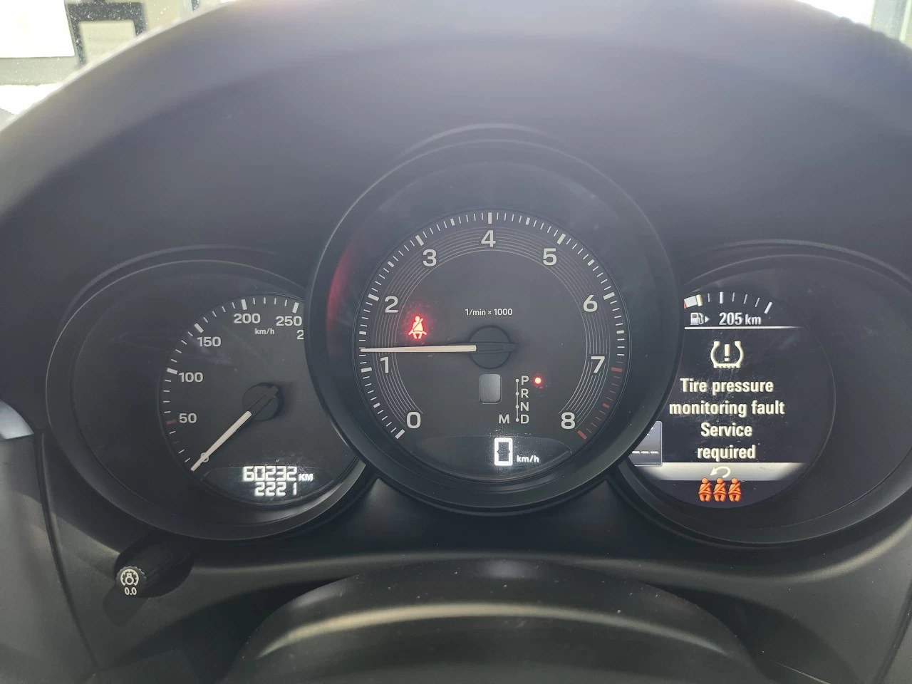 2023 Porsche Macan AWD Image principale