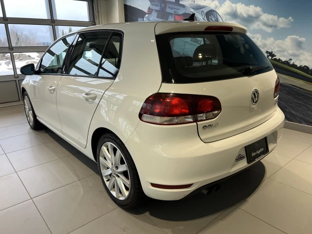 Volkswagen Golf Highline 2012