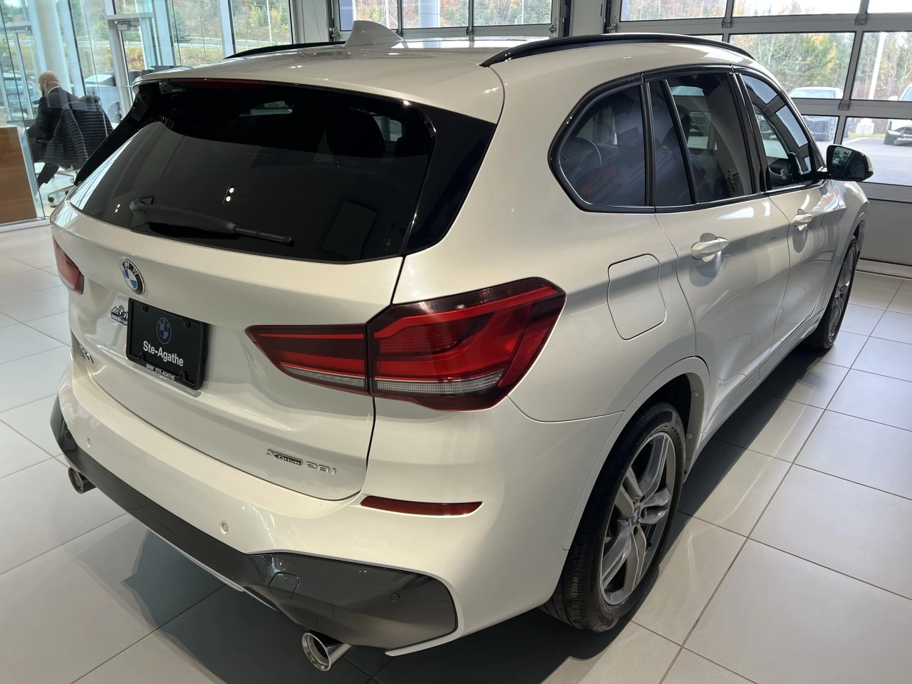 2020 BMW X1 xDrive28i Main Image