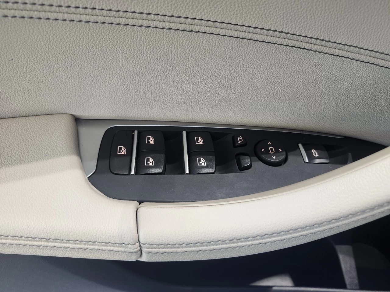 2021 BMW X3 xDrive30i Image principale