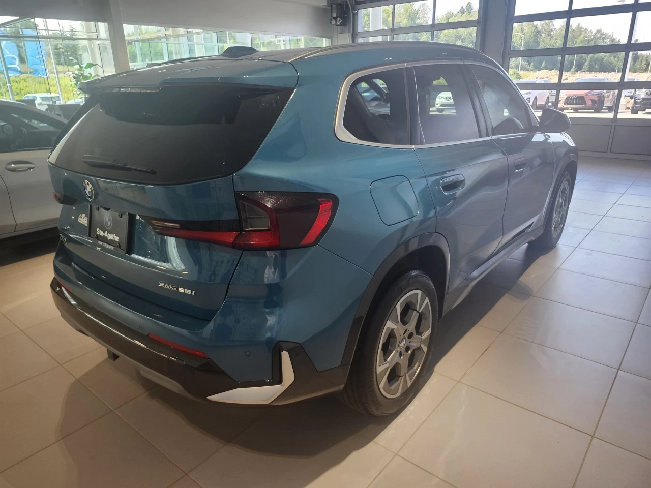 2024 BMW X1 xDrive28i Image principale