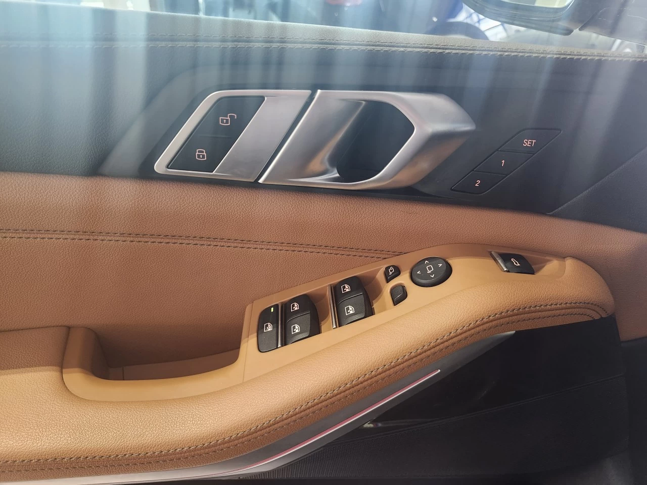2022 BMW X5 xDrive40i Main Image