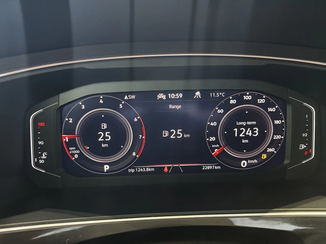 2022 Volkswagen Tiguan Comfortline R-Line Black Edition Image principale