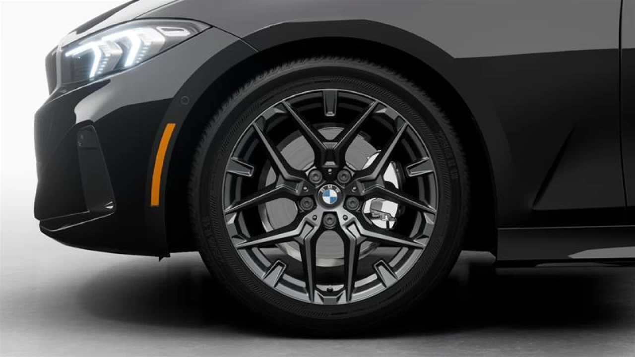 2025 BMW 330I xDrive Sedan Main Image